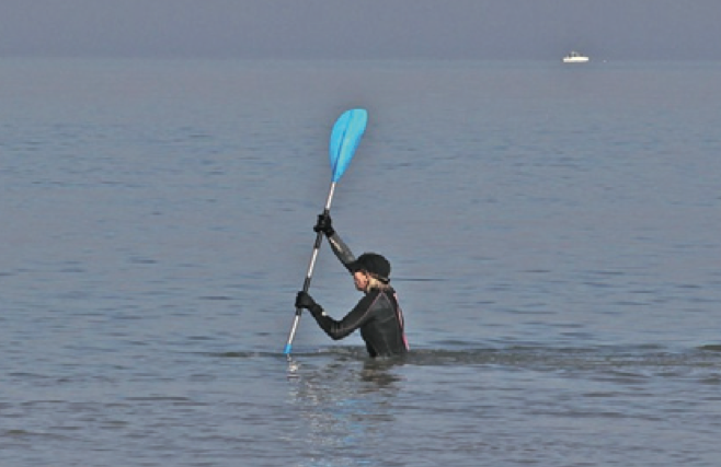 Le longe-côte, ce nouveau sport en vogue et en vagues