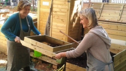 Un an déjà pour le premier compost de quartier parisien 